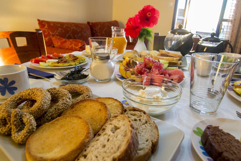 Alkioni Hotel Foiníkion Eksteriør bilde